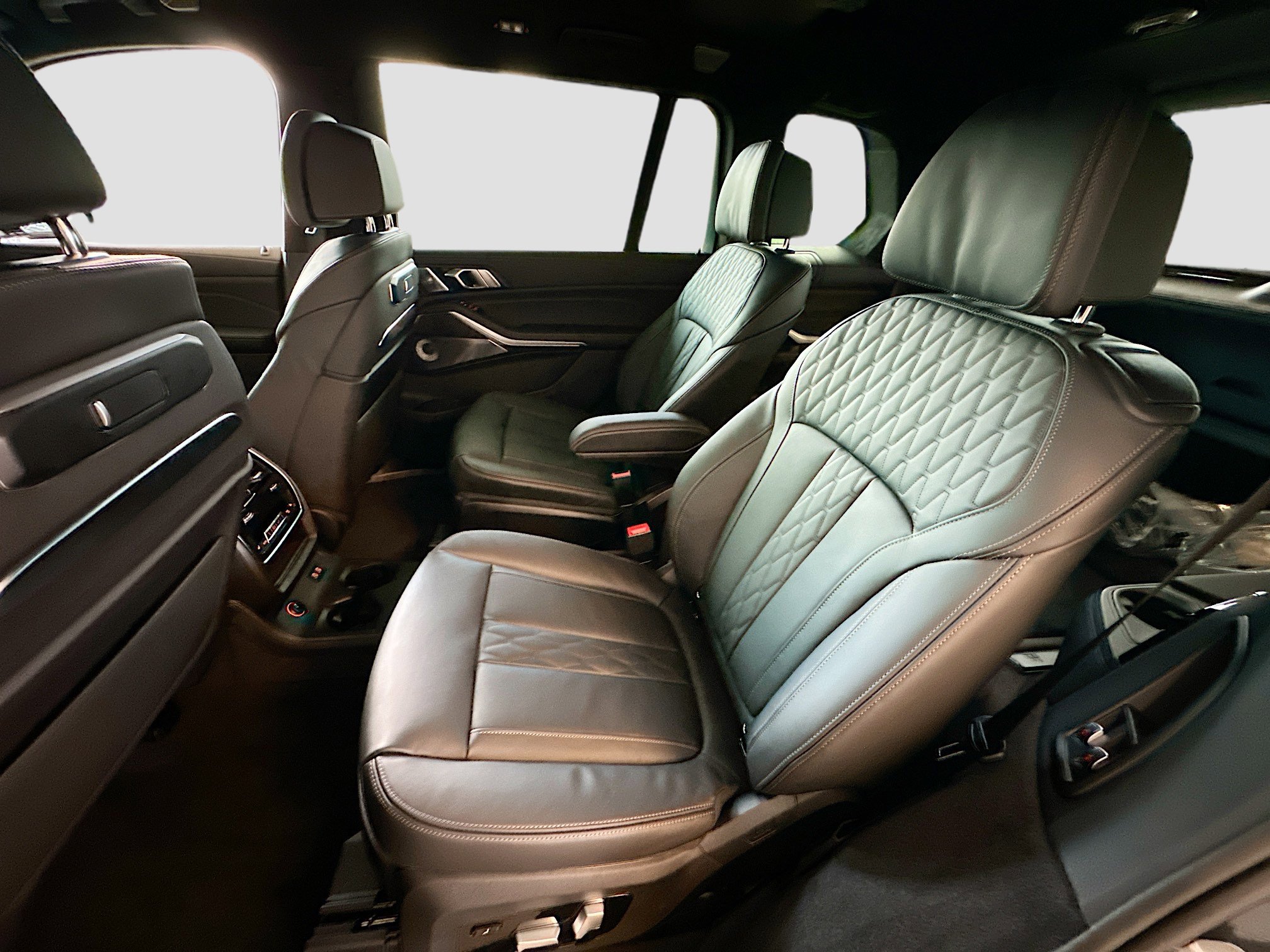 New 2026 BMW ALPINA XB7 image 20