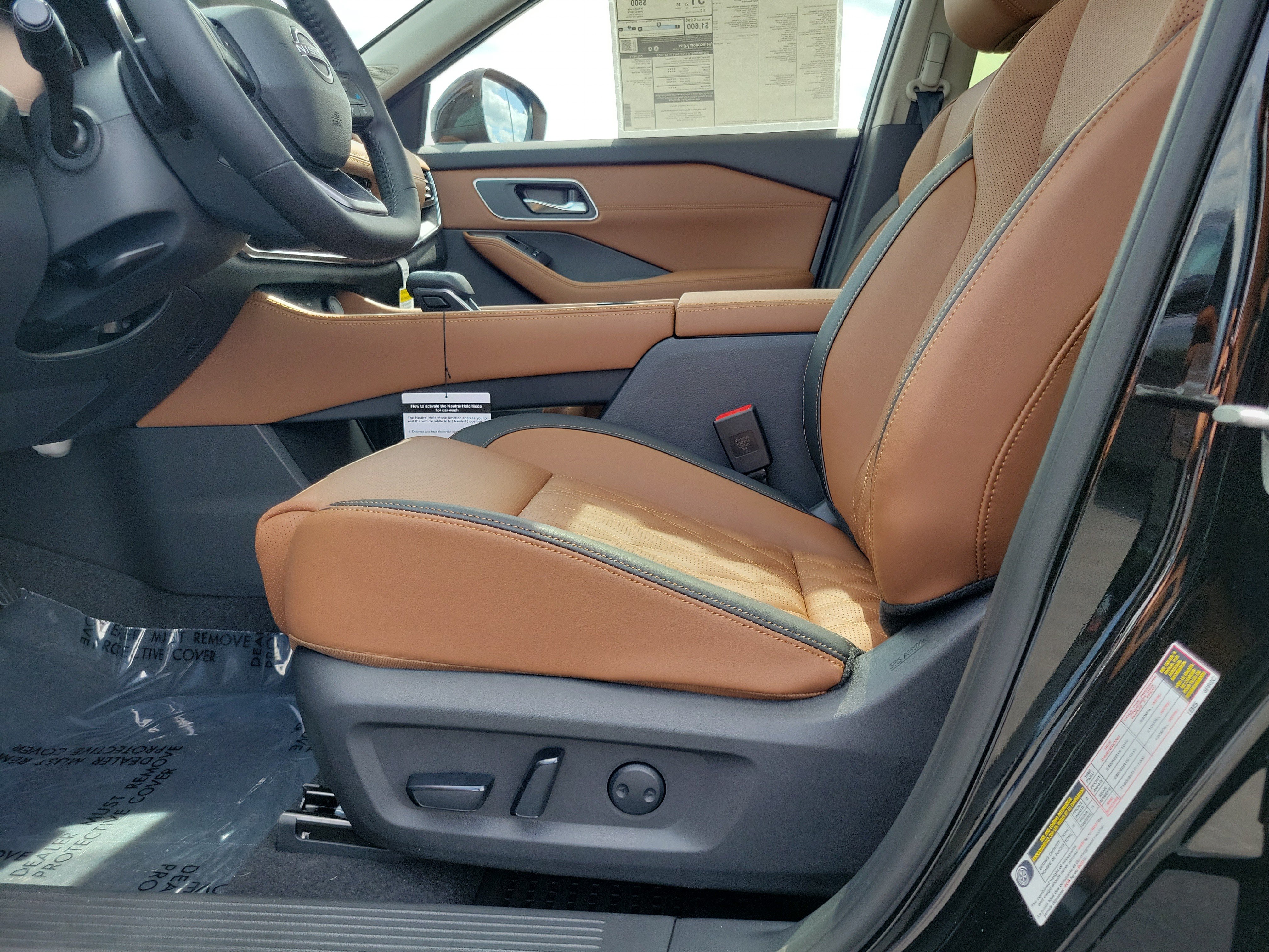 New 2026 Nissan Rogue Platinum w/ Platinum Premium Package AWD/4WD image 16