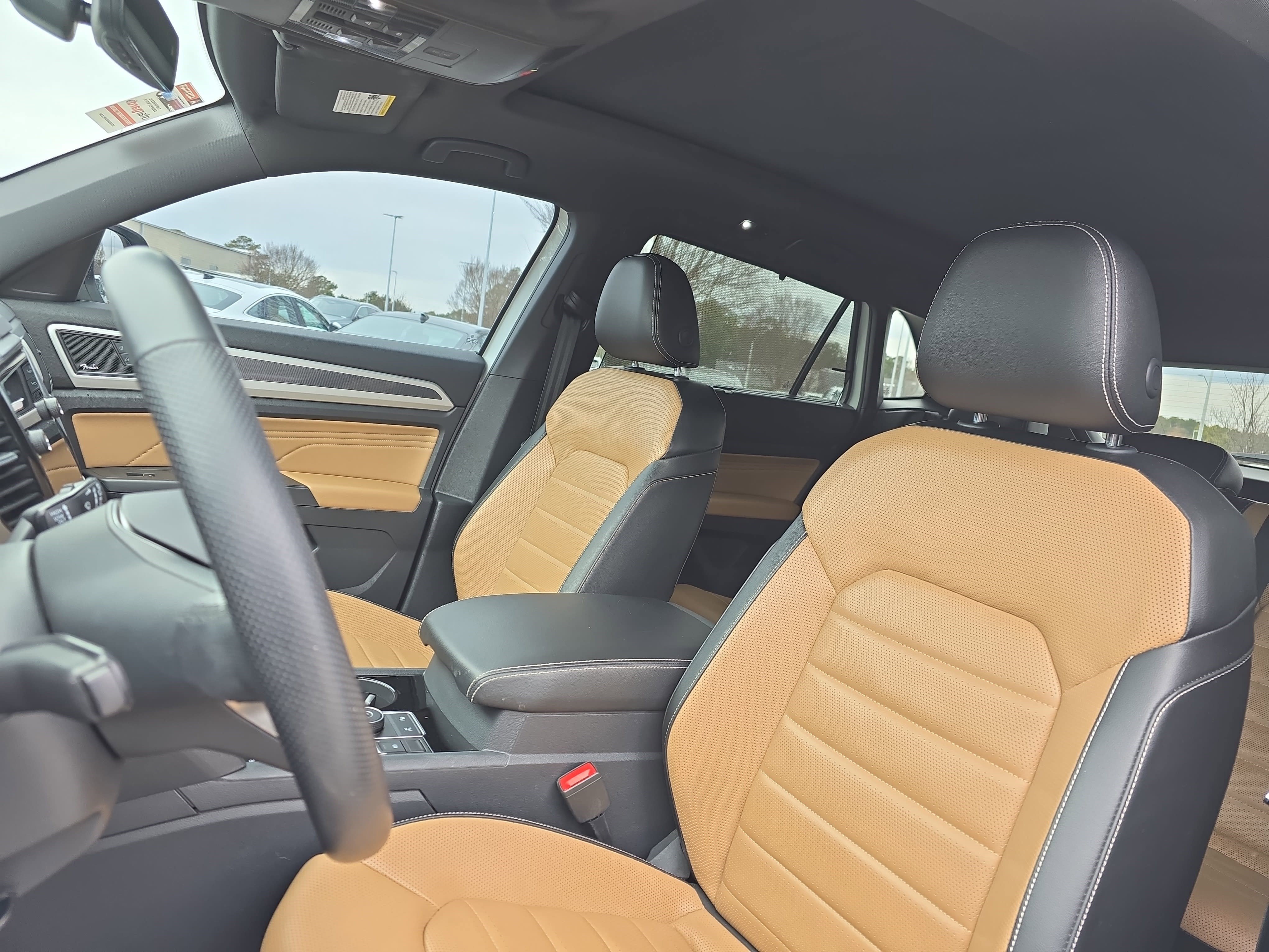 Used 2022 Volkswagen Atlas Cross Sport SEL Premium R-Line image 15