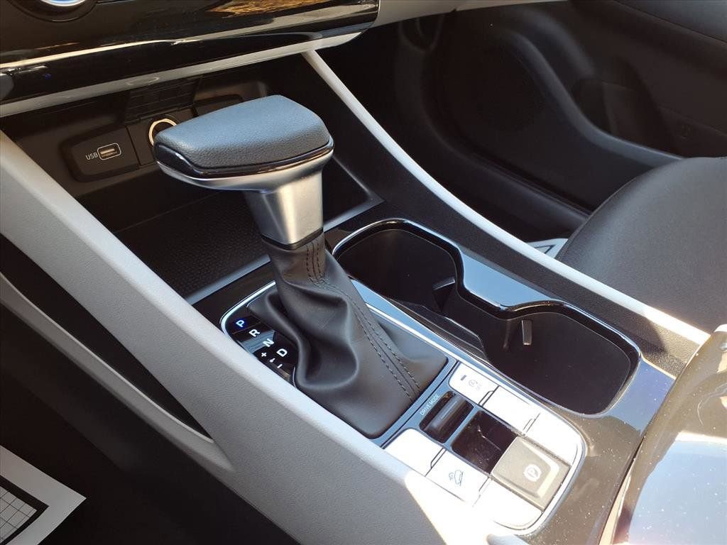 Used 2024 Hyundai Tucson SE image 7