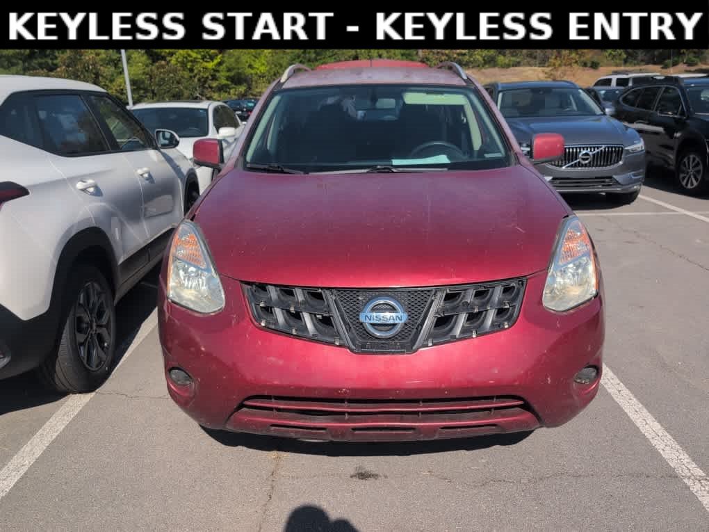 Used 2011 Nissan Rogue SV FWD image 2
