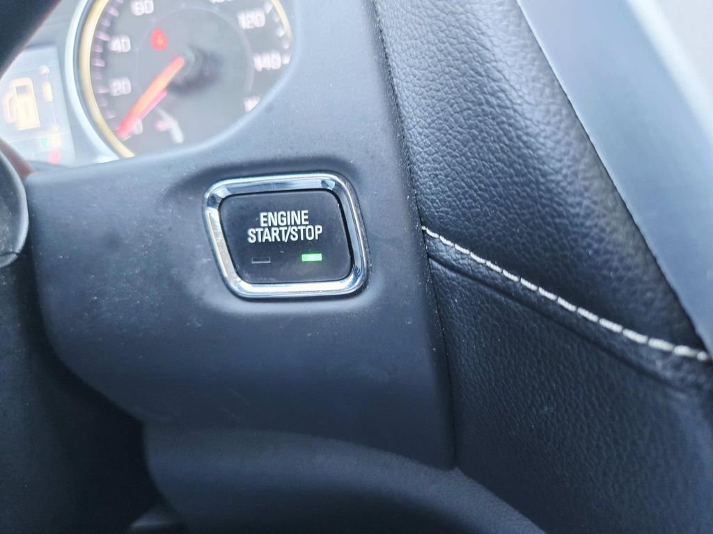 Used 2021 GMC Acadia SLE w/ Driver Convenience Package image 33