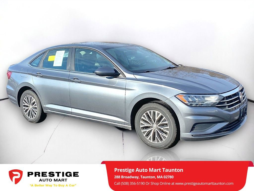Used 2019 Volkswagen Jetta SE w/ Cold Weather Package