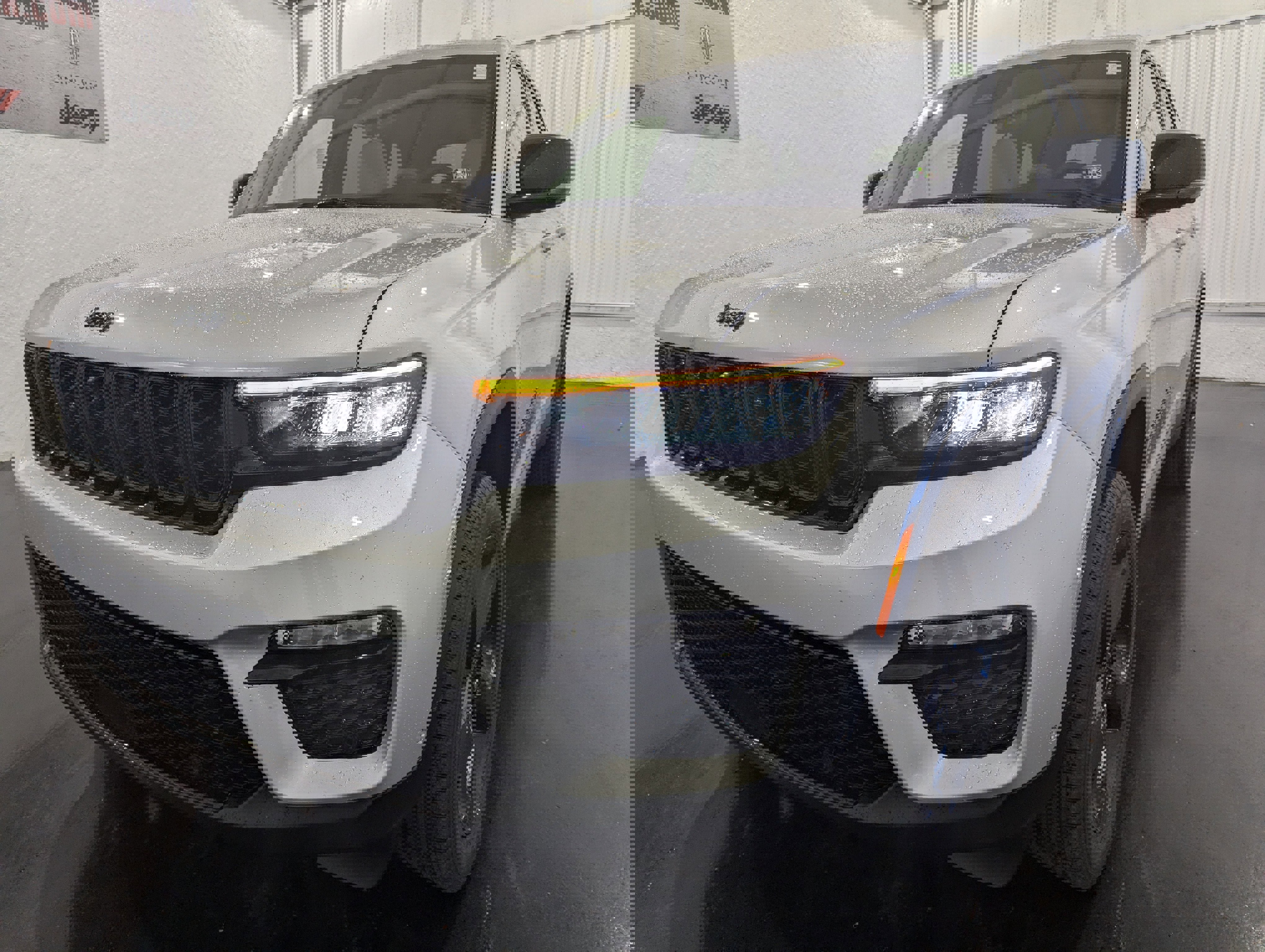 New 2025 Jeep Grand Cherokee Limited image 3