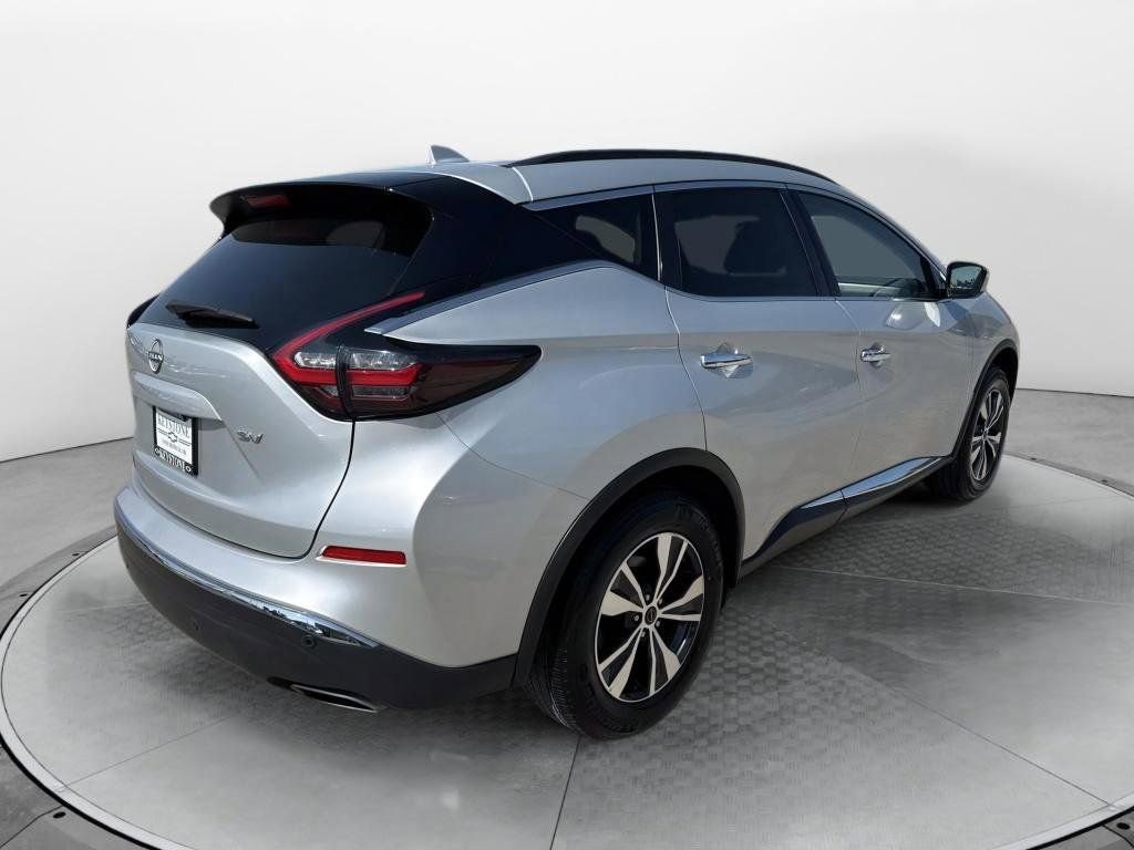 Used 2024 Nissan Murano SV image 3