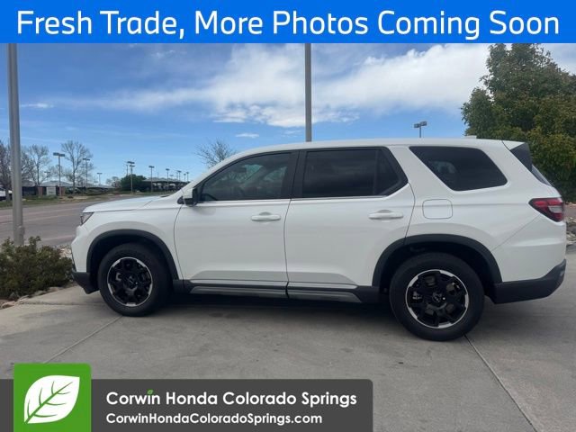 Used 2025 Honda Pilot EX-L image 6