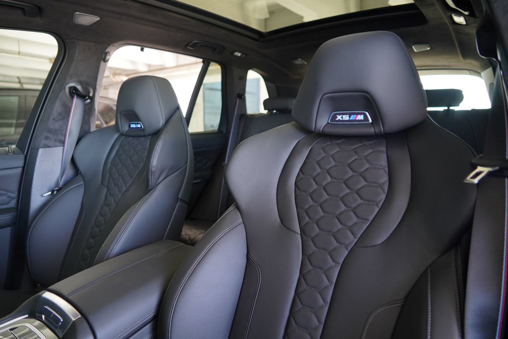 New 2026 BMW X5 M Competition w/ Executive Package AWD/4WD image 12