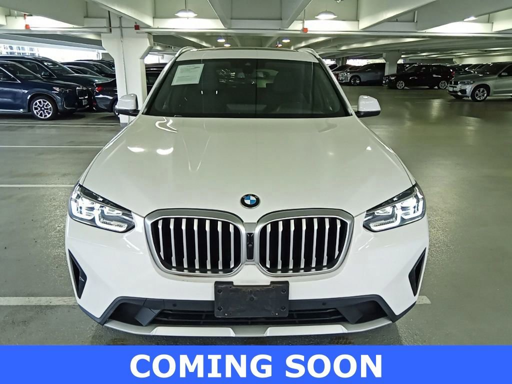 Used 2023 BMW X3 xDrive30i w/ Premium Package image 3