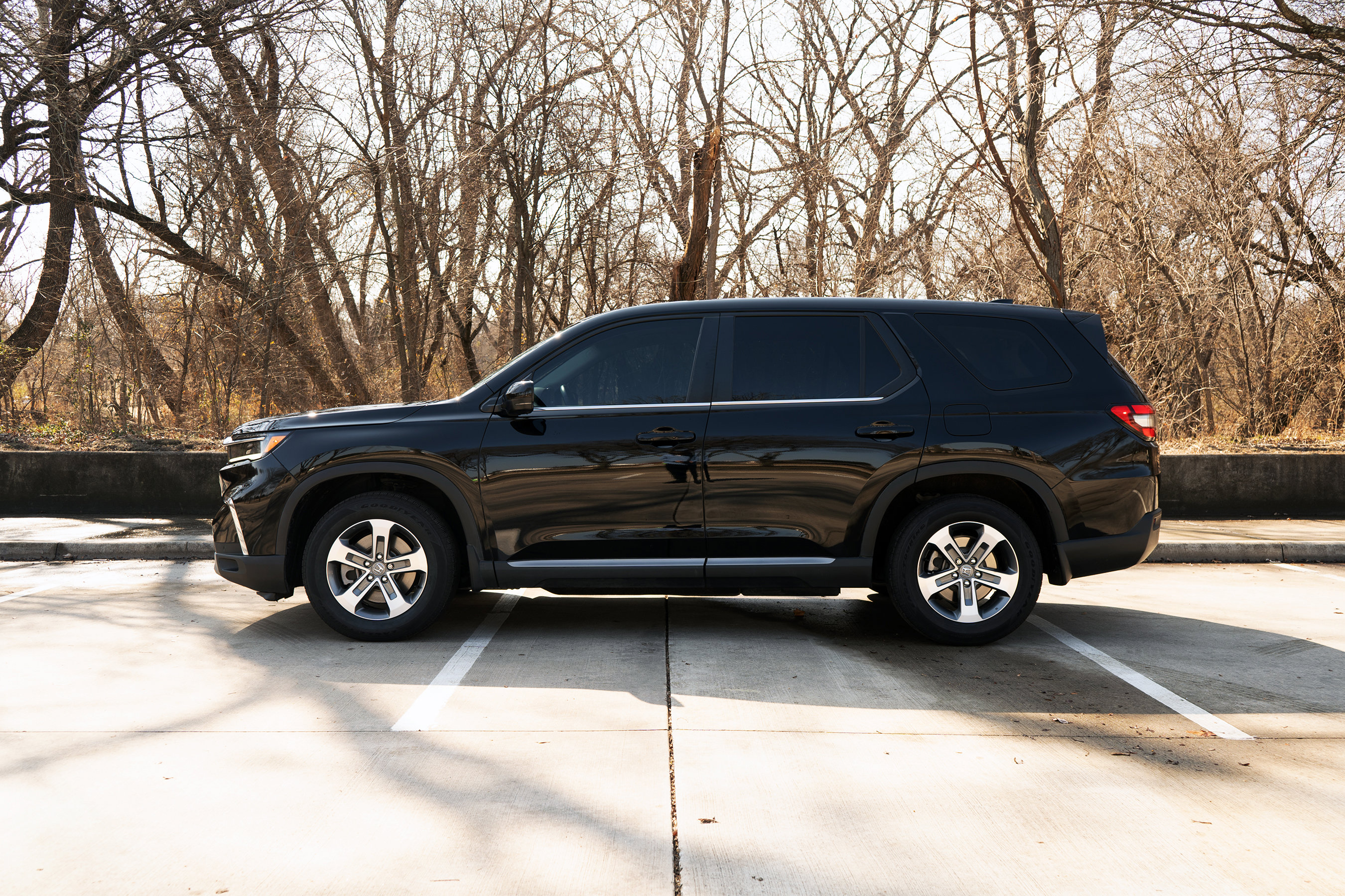 Certified 2025 Honda Pilot EX-L image 6