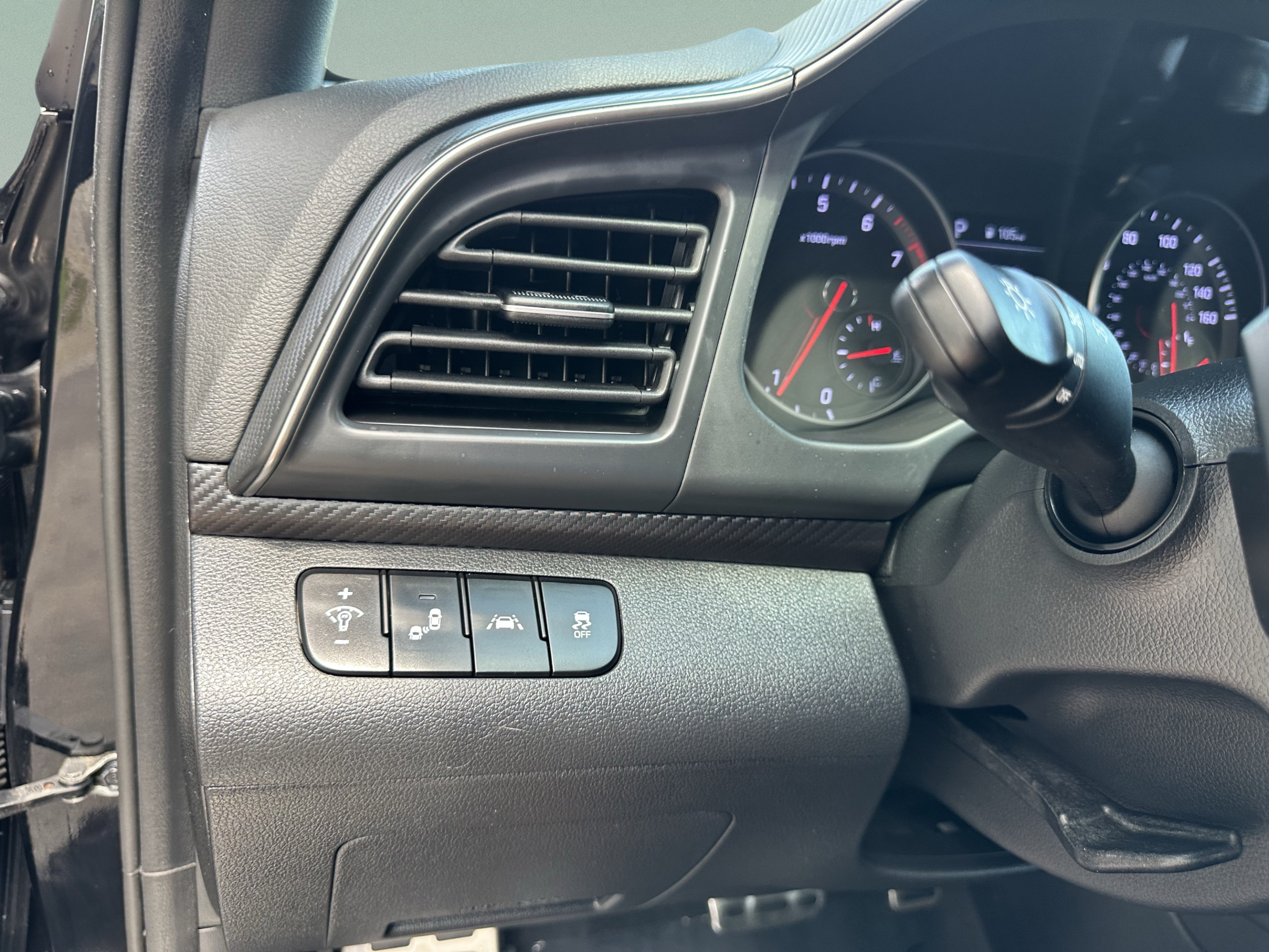 Used 2020 Hyundai Elantra Sport w/ Cargo Package (C1) FWD image 29