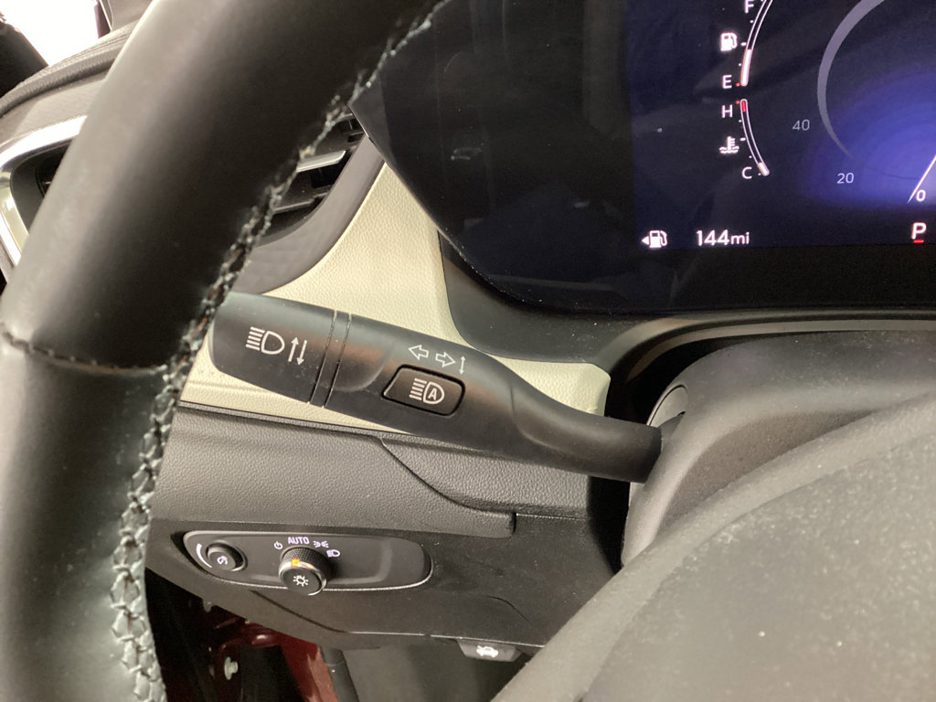 Used 2024 Buick Encore GX Sport Touring w/ Comfort Package FWD image 21