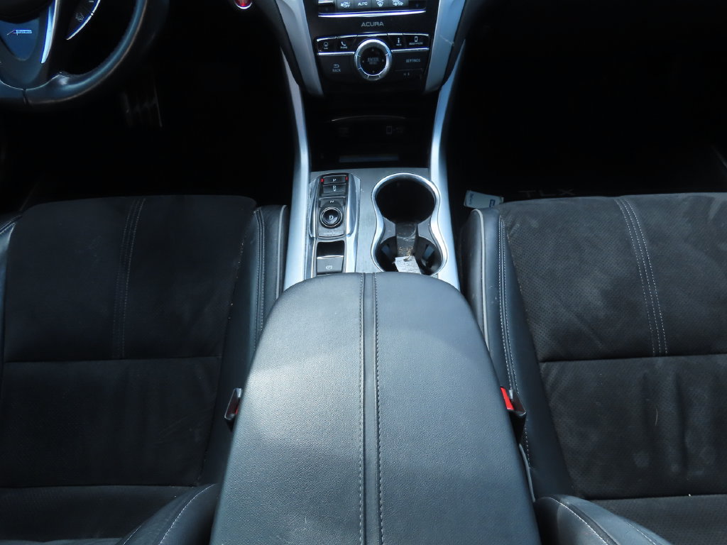 Used 2019 Acura TLX w/ Technology & A-SPEC Package FWD image 9