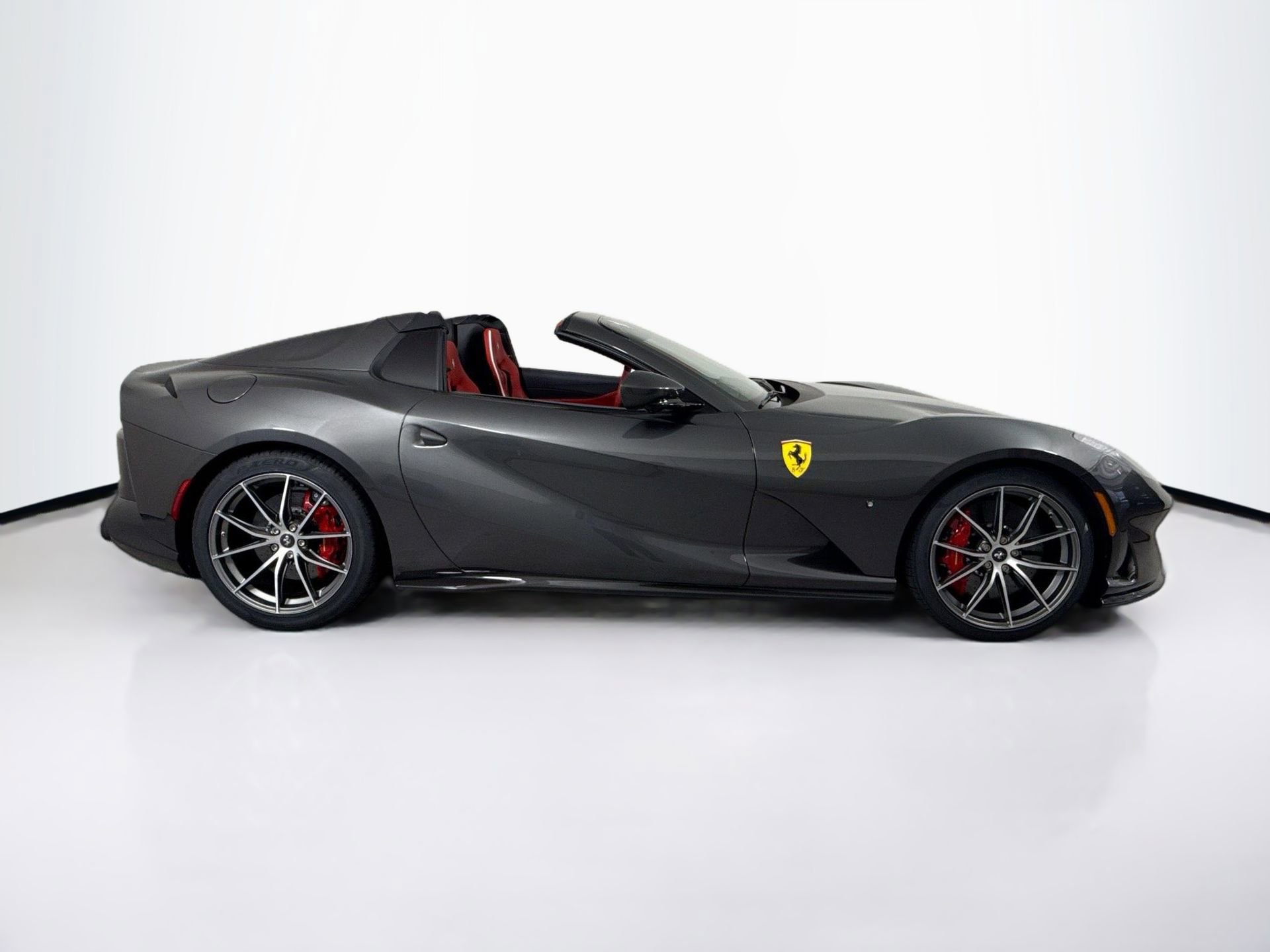 Certified 2022 Ferrari 812 GTS image 8