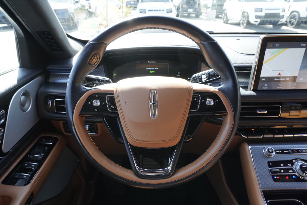 Used 2020 Lincoln Aviator Black Label Grand Touring w/ Class IV Trailer Tow Package AWD/4WD image 10
