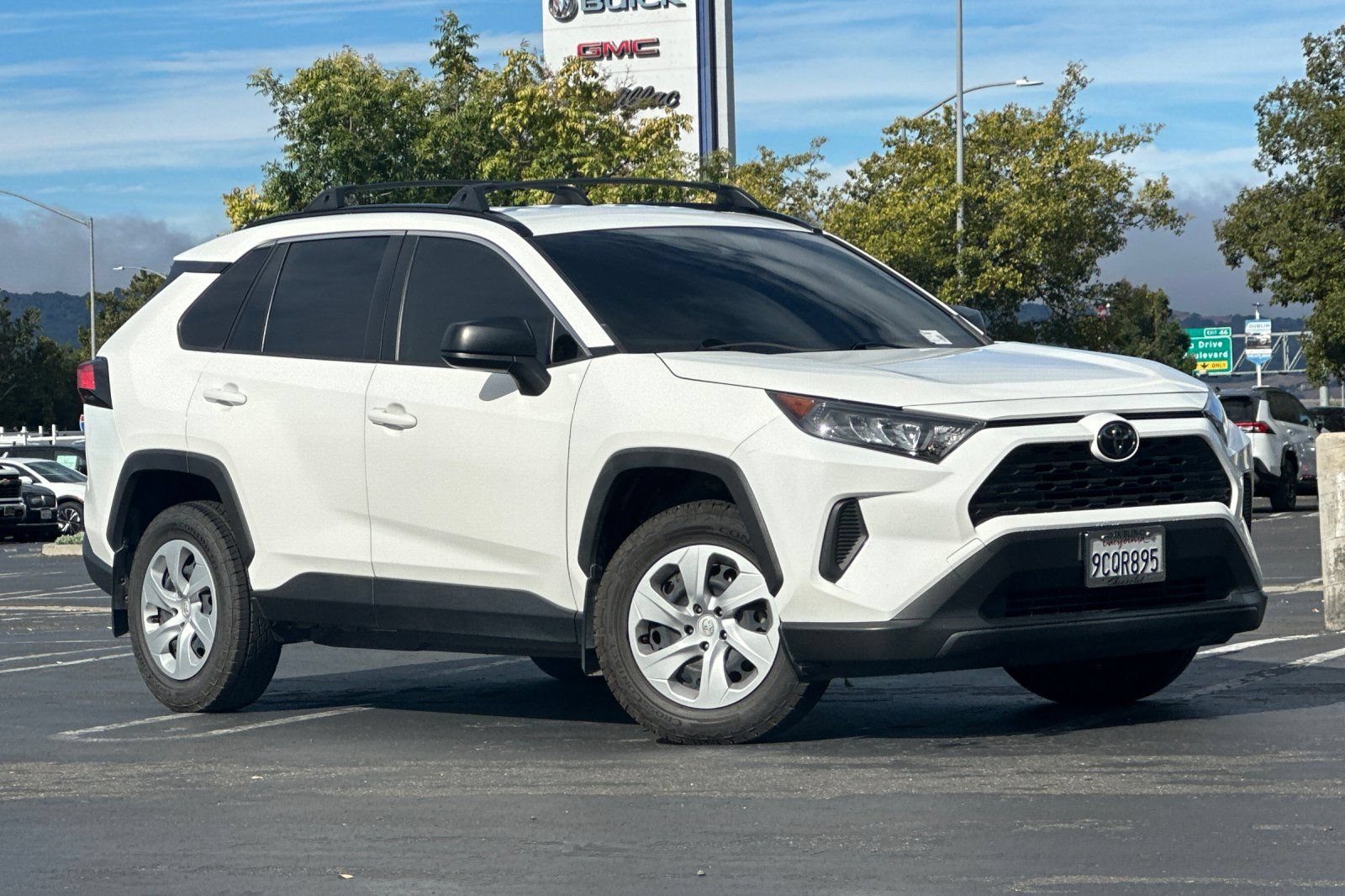 Used 2020 Toyota RAV4 LE w/ Carpet Mat Package FWD image 2