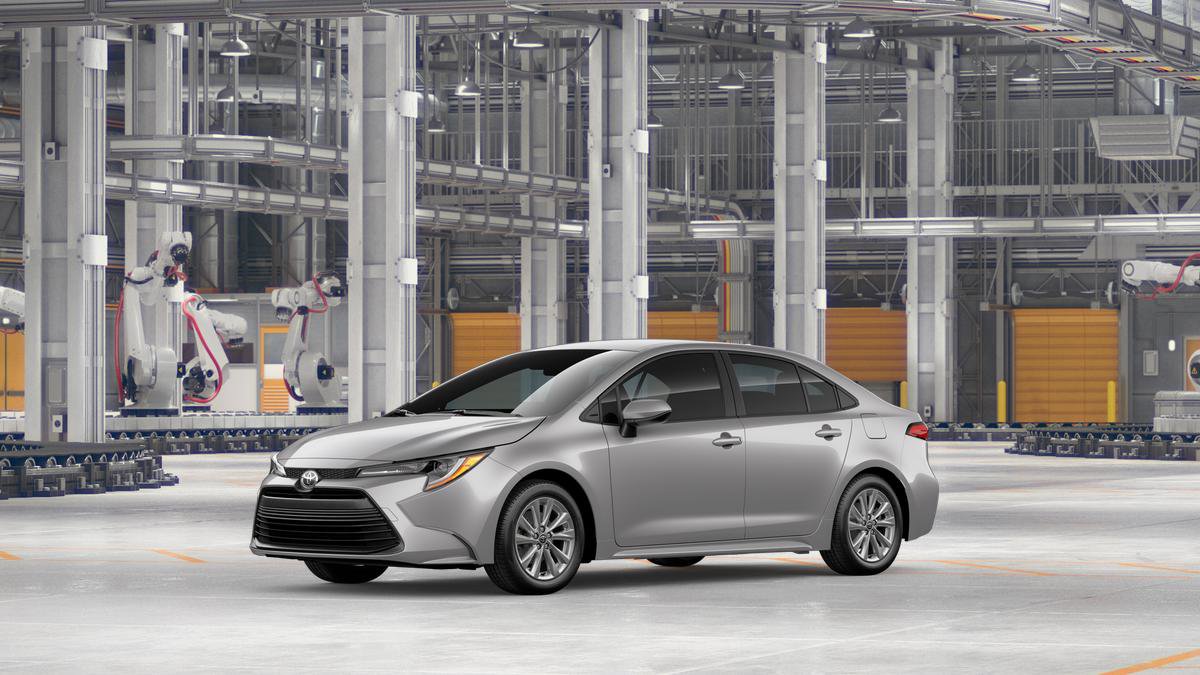 New 2026 Toyota Corolla LE FWD image 2