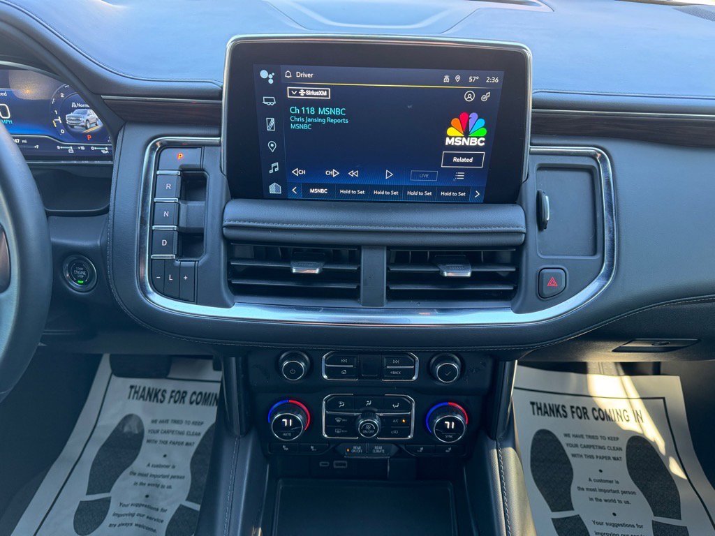 Used 2023 Chevrolet Suburban LT image 16