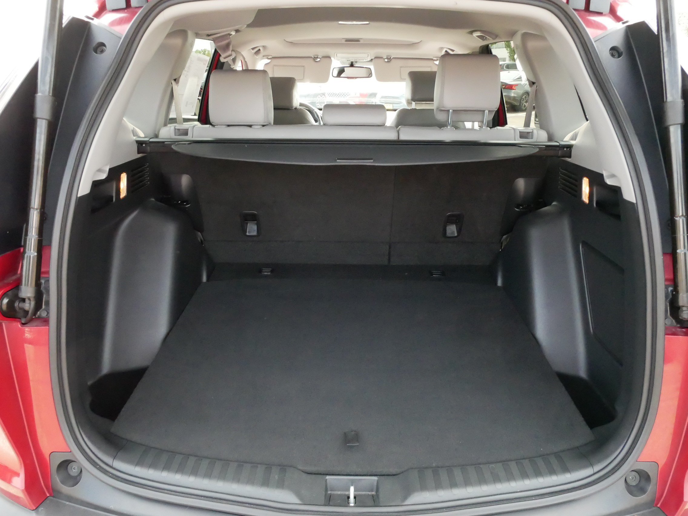 Used 2020 Honda CR-V Touring image 18