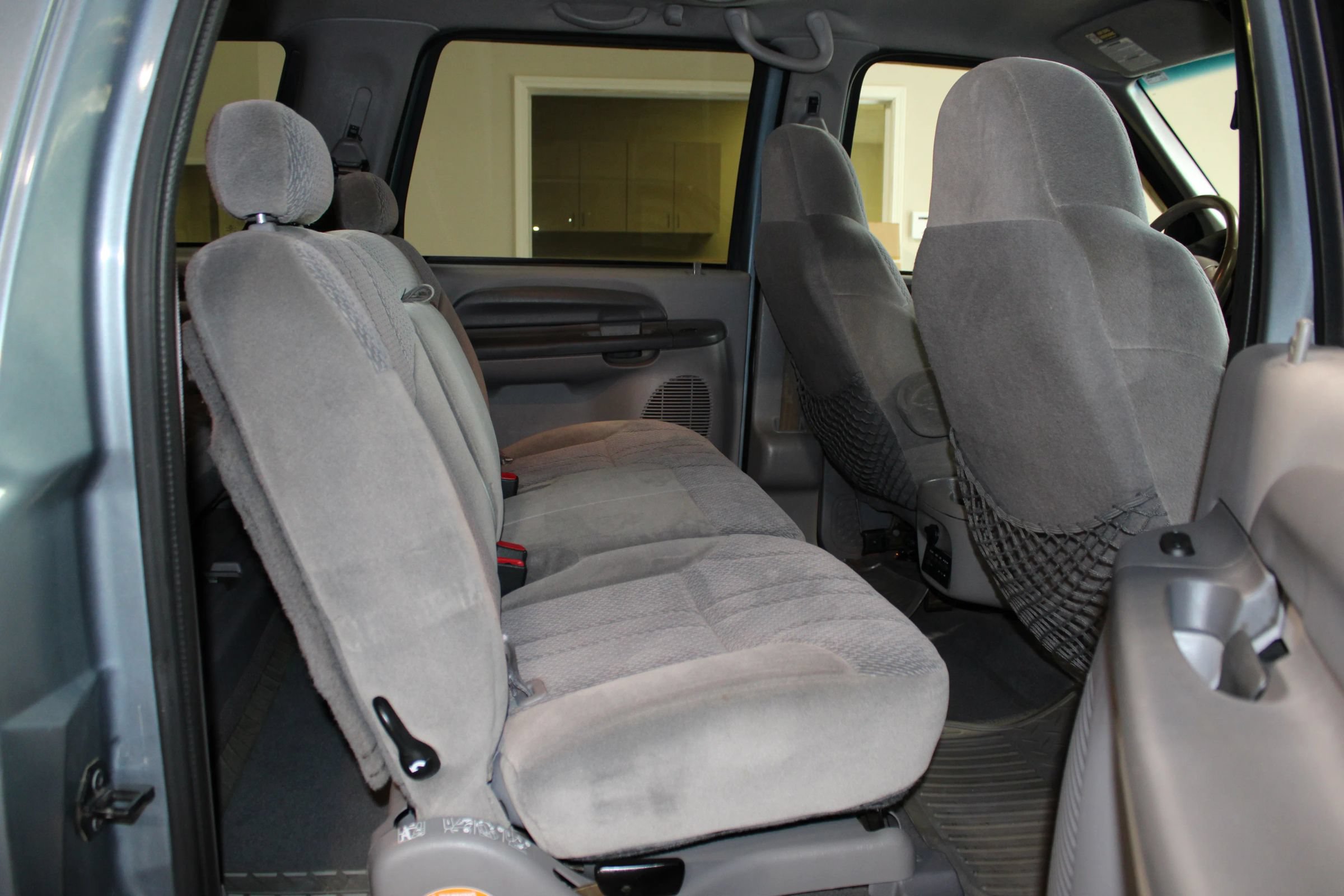 Used 2000 Ford Excursion XLT AWD/4WD image 30