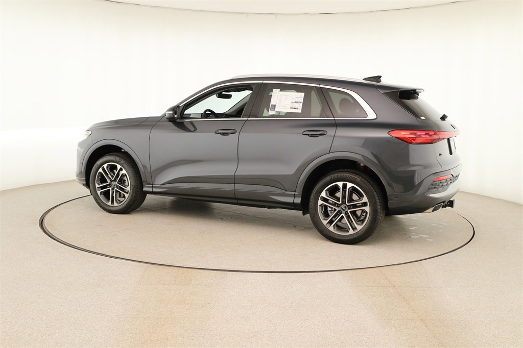 New 2025 Audi Q5 Premium image 3