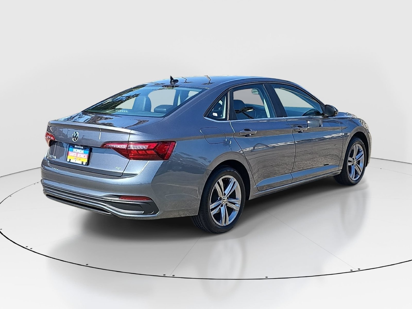 Used 2022 Volkswagen Jetta SE FWD image 5