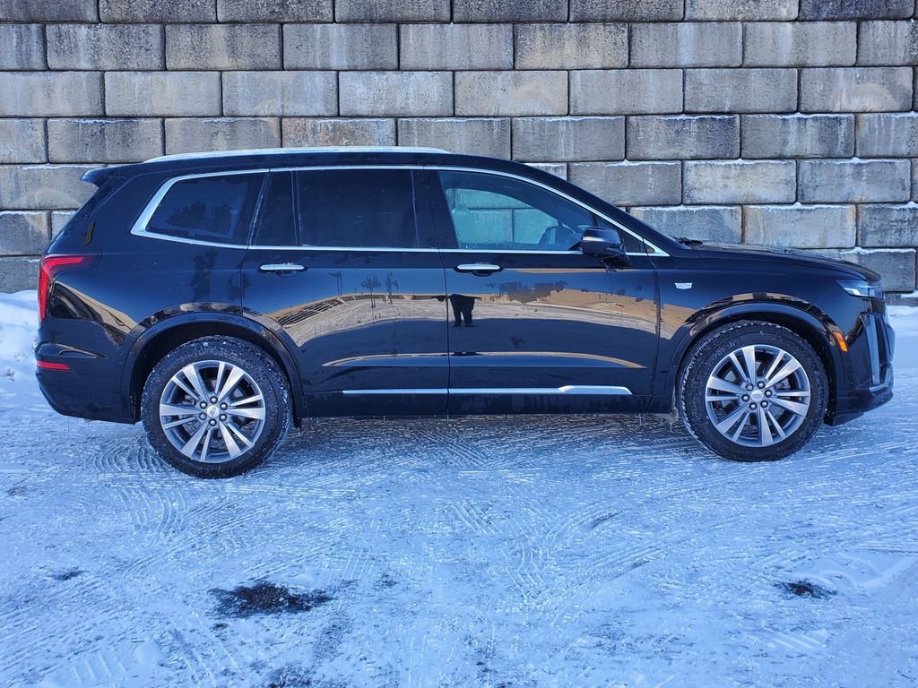 Certified 2024 Cadillac XT6 Premium Luxury w/ Technology Package image 4