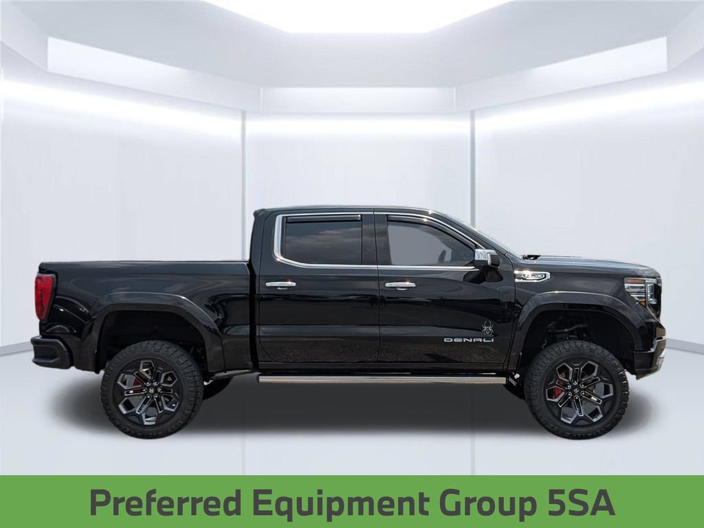 Used 2023 GMC Sierra 1500 Denali w/ Denali Reserve Package AWD/4WD image 8