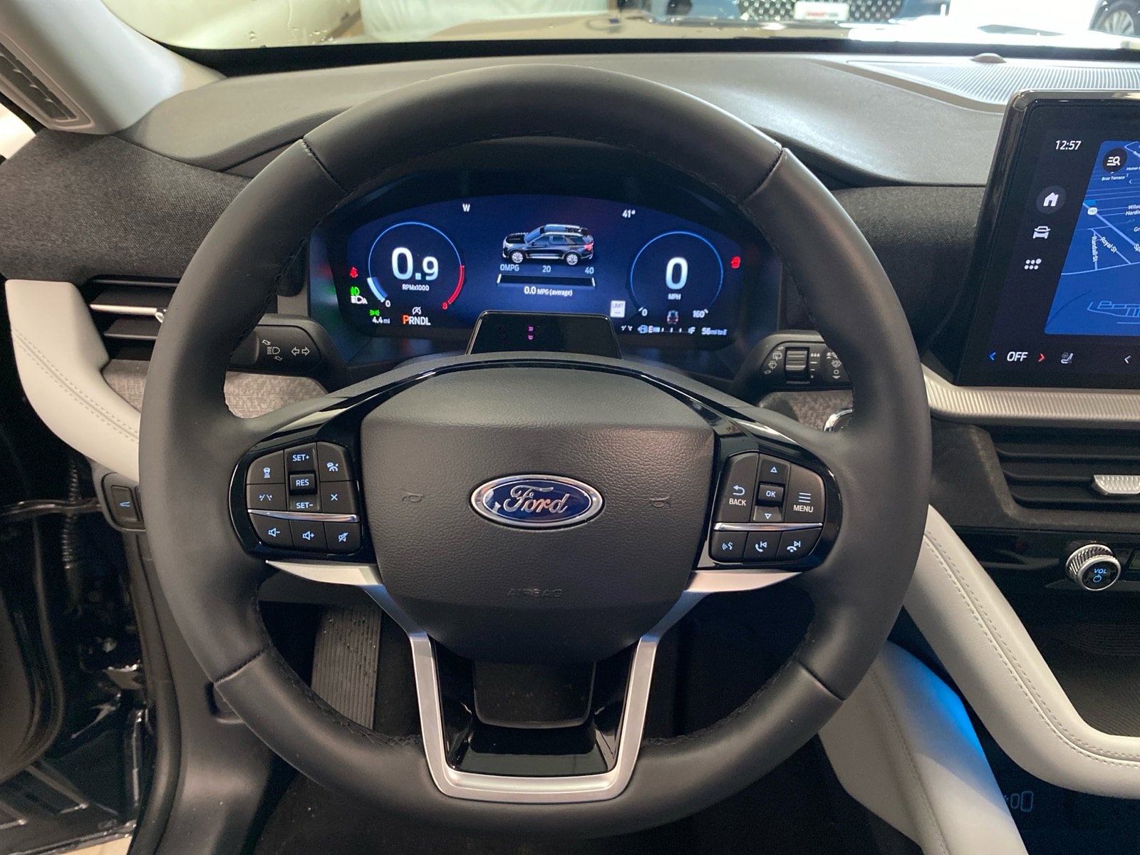 New 2026 Ford Explorer Platinum image 26