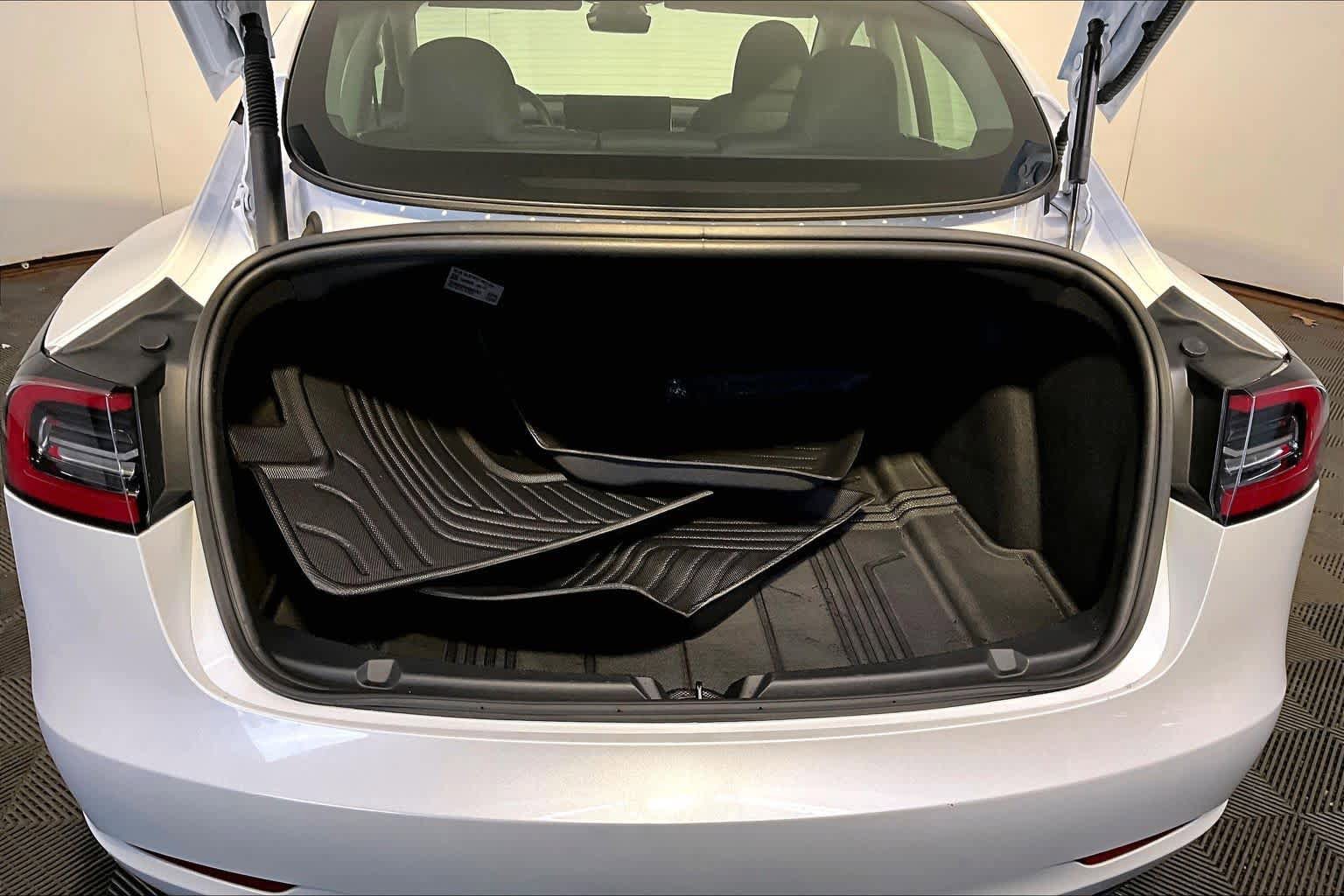 Used 2023 Tesla Model 3 Long Range AWD/4WD image 34