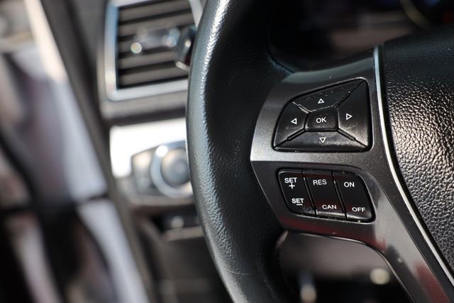 Used 2019 Ford Explorer Limited w/ Class III Trailer Tow Package image 21