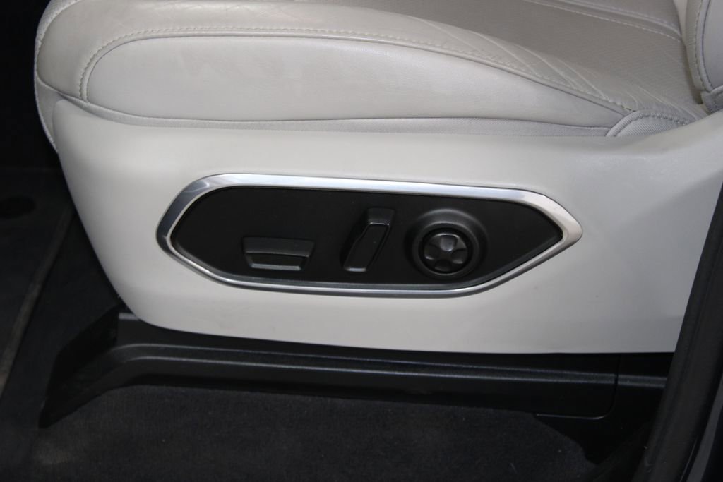 Used 2024 Jeep Wagoneer Series II image 17