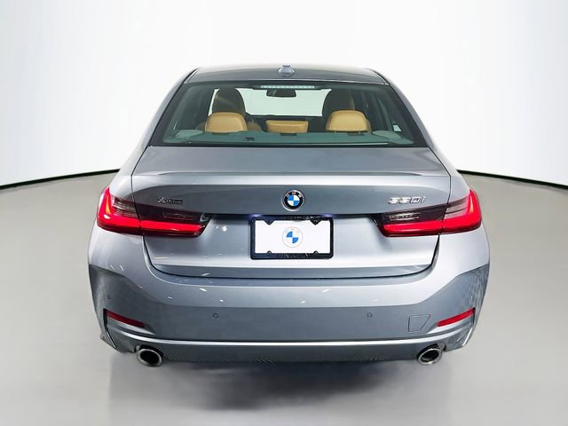 Used 2024 BMW 330i xDrive Sedan w/ Premium Package image 7