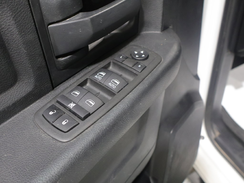 Used 2014 RAM 1500 ST w/ SXT Appearance Group AWD/4WD image 21