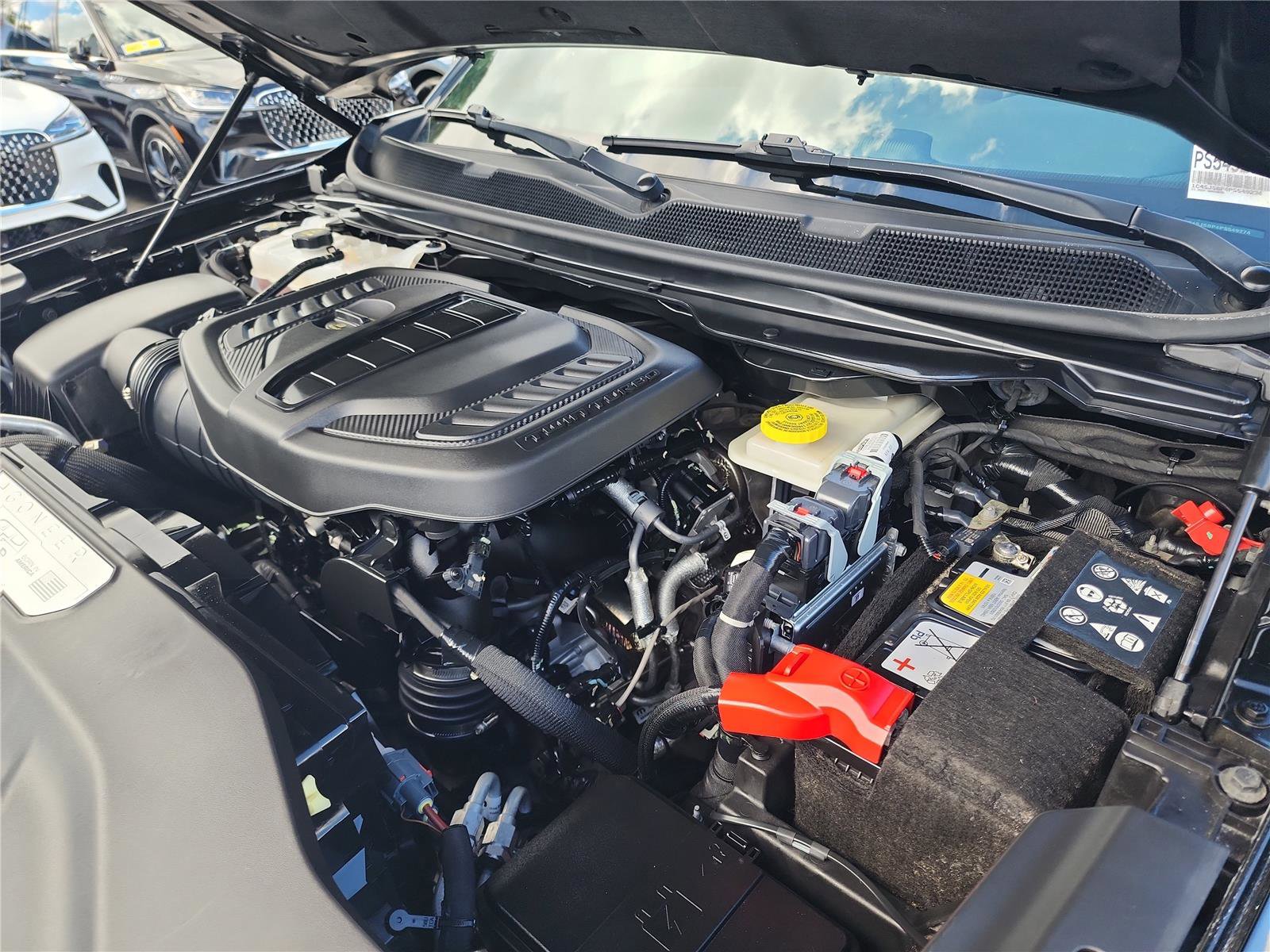 Used 2023 Jeep Wagoneer L Series II image 30