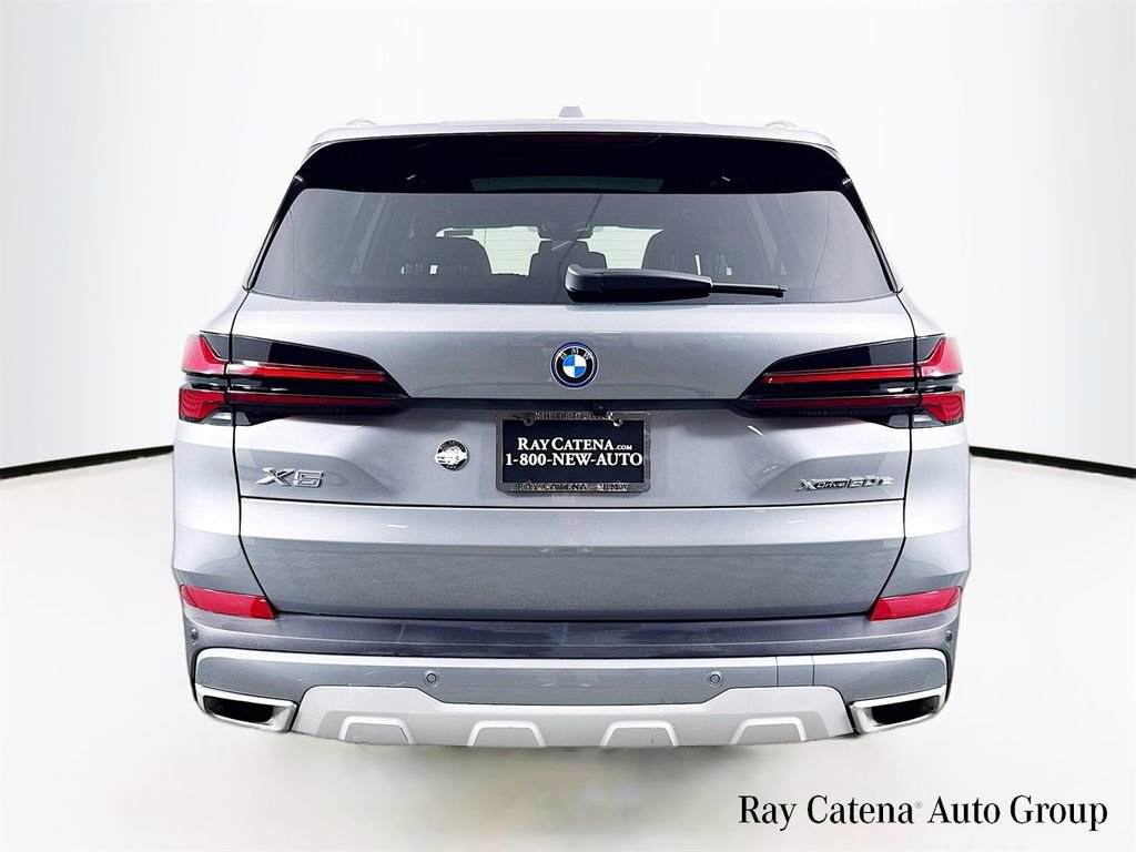 Used 2024 BMW X5 xDrive50e image 6