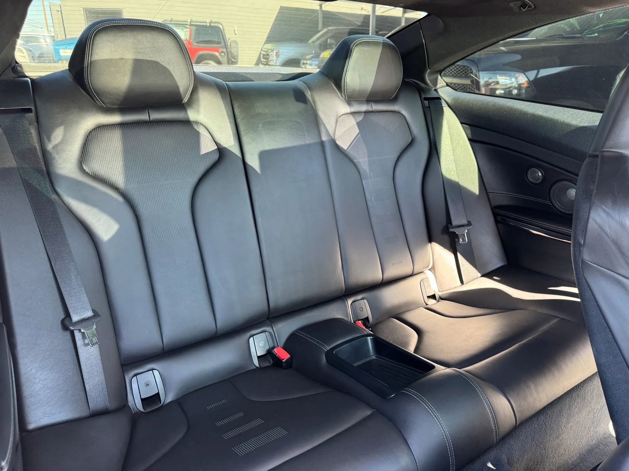 Used 2018 BMW M4 Coupe RWD image 16