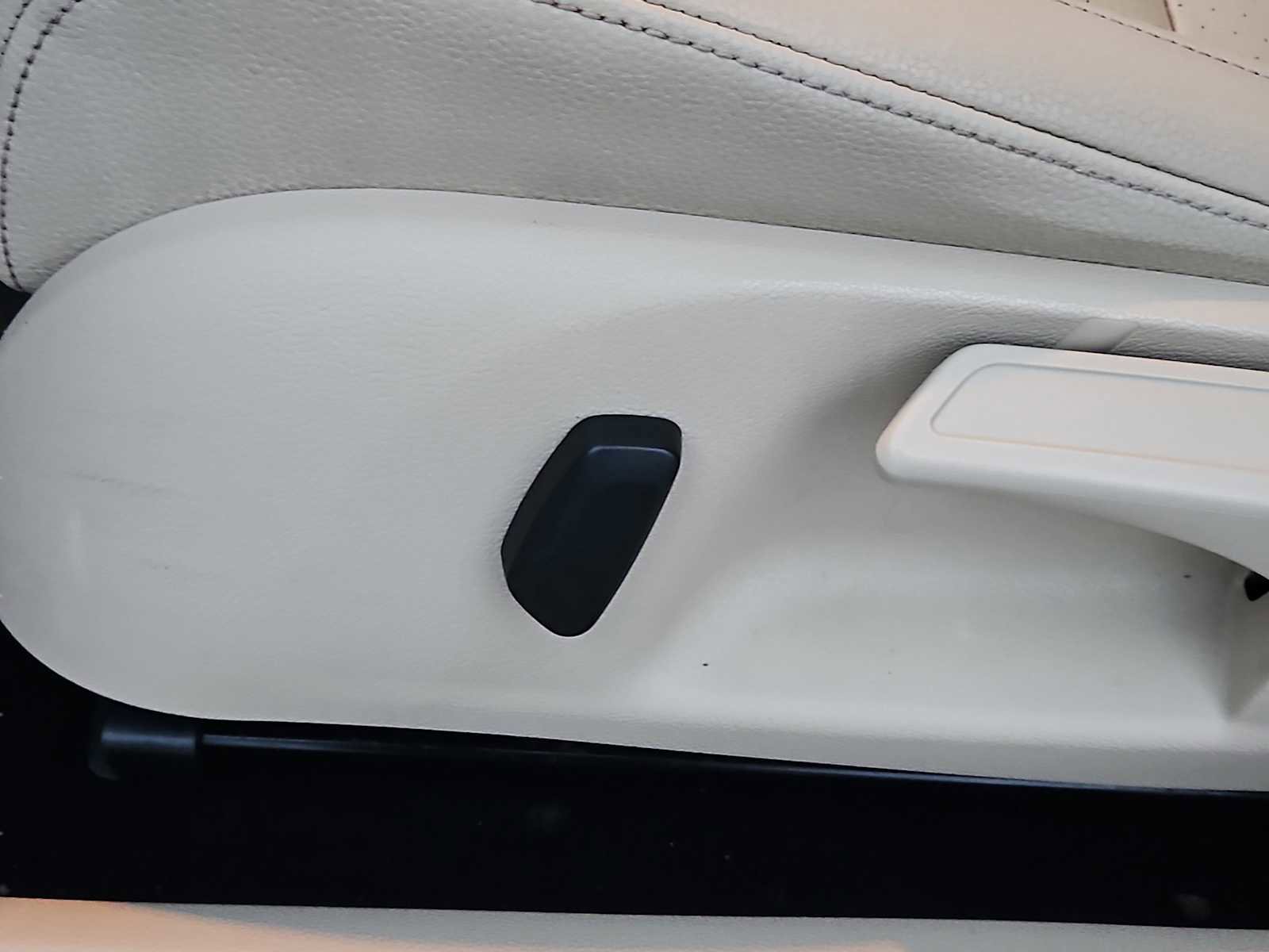 Used 2014 Volkswagen Jetta SE image 19