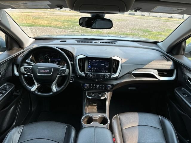Used 2023 GMC Terrain SLT AWD/4WD image 7