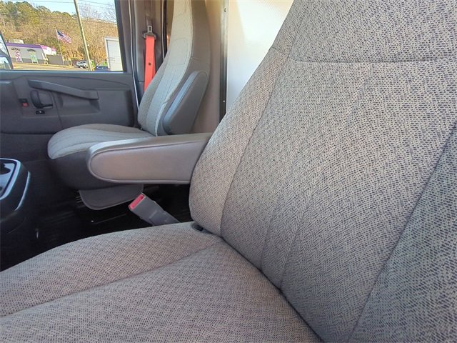 Used 2022 Chevrolet Express 3500 w/ Power Convenience Package image 21