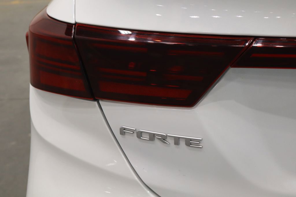 Used 2023 Kia Forte GT-Line w/ GT-Line Premium Package image 45