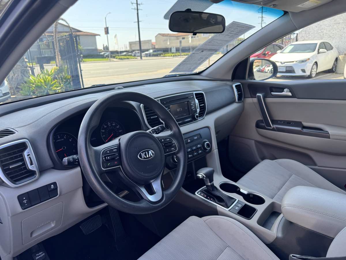 Used 2019 Kia Sportage LX FWD image 30
