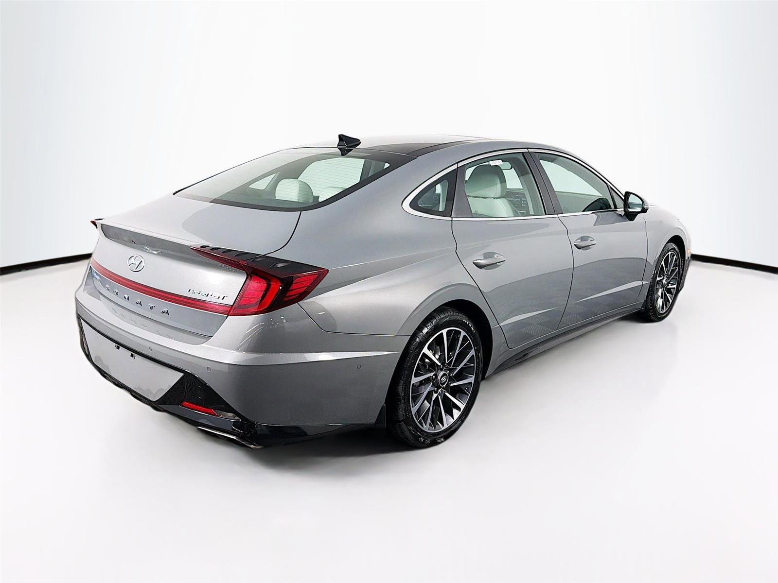 Used 2023 Hyundai Sonata Limited image 7
