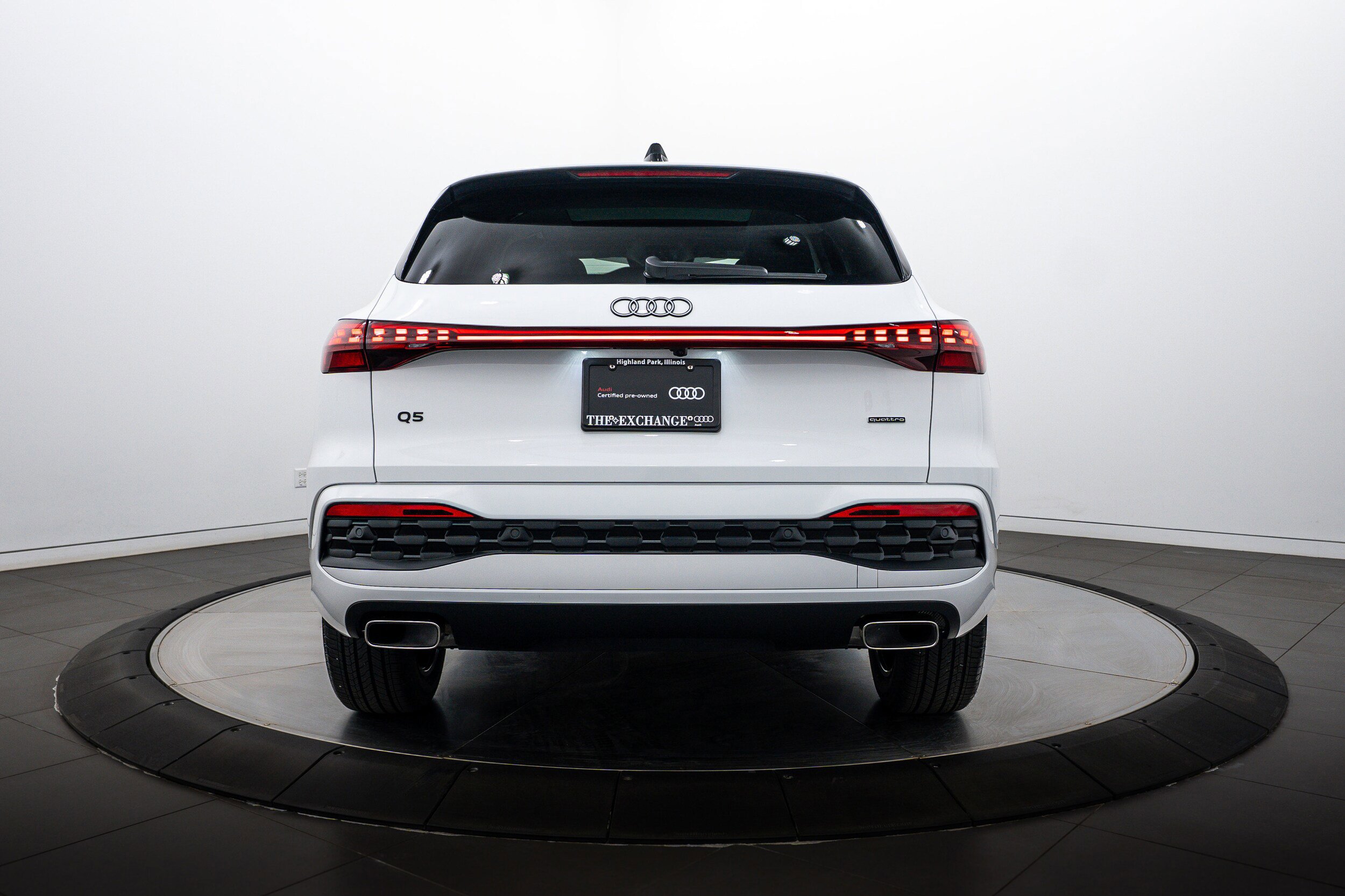 Certified 2025 Audi Q5 Premium w/ Convenience Package image 21