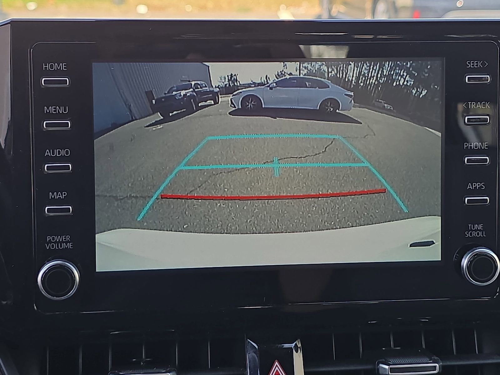 Used 2020 Toyota Corolla SE image 28