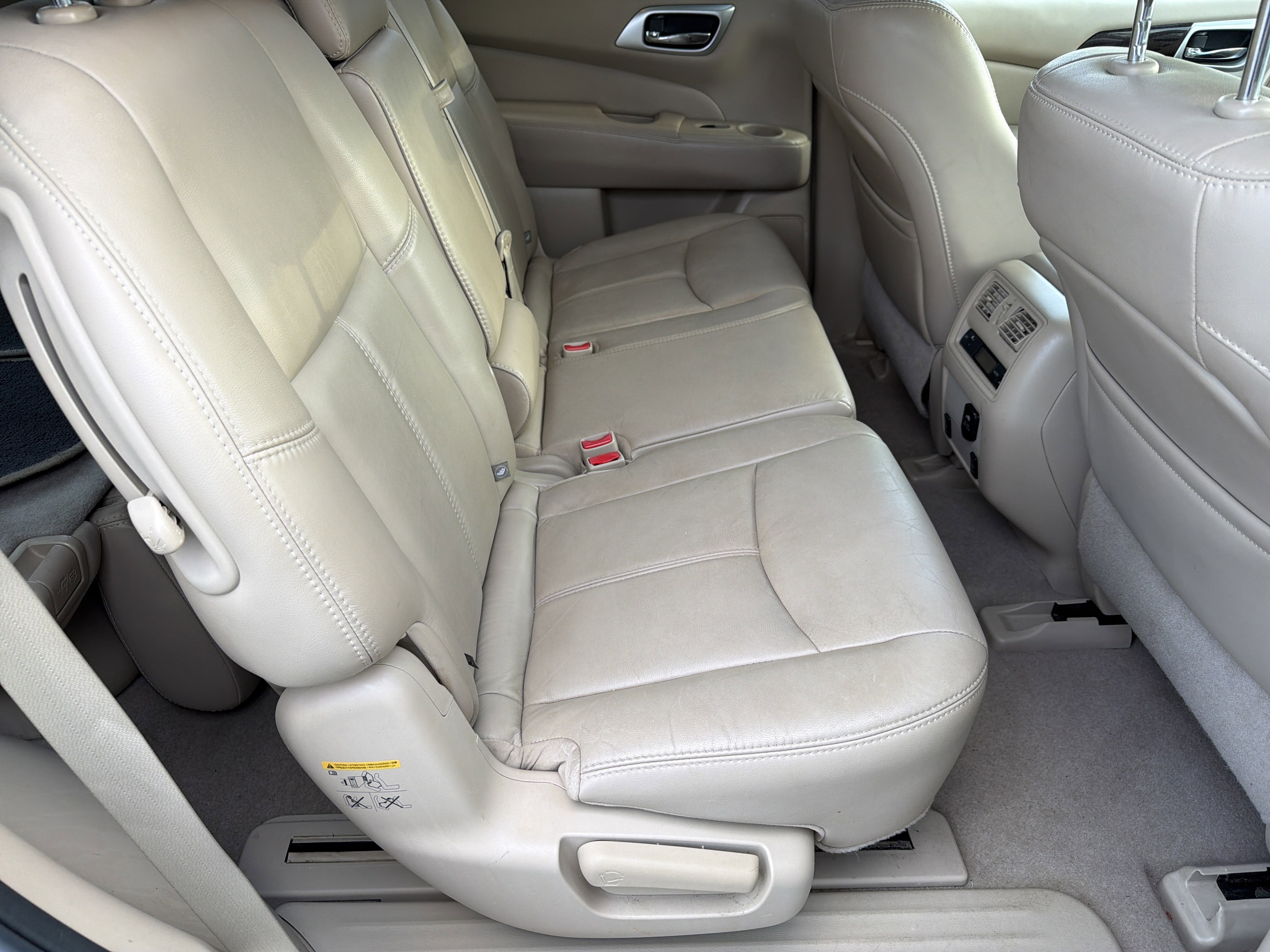 Used 2014 Nissan Pathfinder SL w/ SL Premium Package image 13