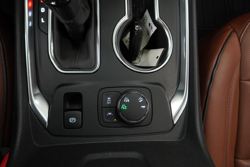 Used 2019 Chevrolet Traverse High Country w/ LPO, Floor Liner Package AWD/4WD image 33