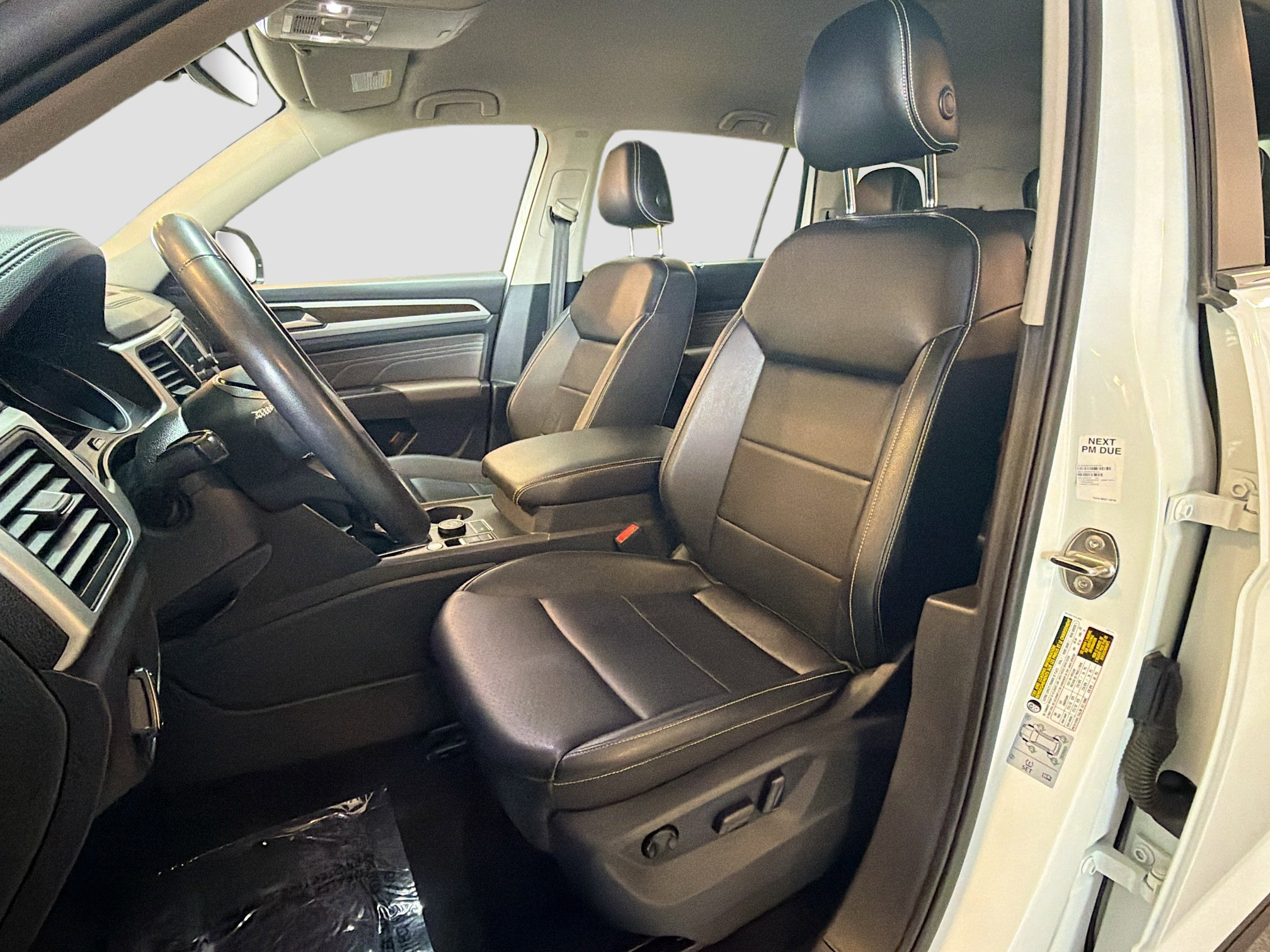 Used 2021 Volkswagen Atlas SE image 13