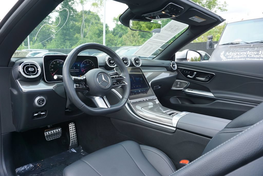 Certified 2024 Mercedes-Benz CLE 300 4MATIC Cabriolet image 15