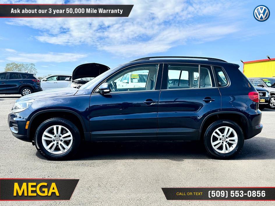 Used 2016 Volkswagen Tiguan S image 7