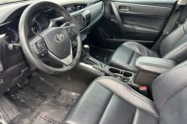 Used 2015 Toyota Corolla S Premium FWD image 11